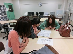 チューターと学習する留学生